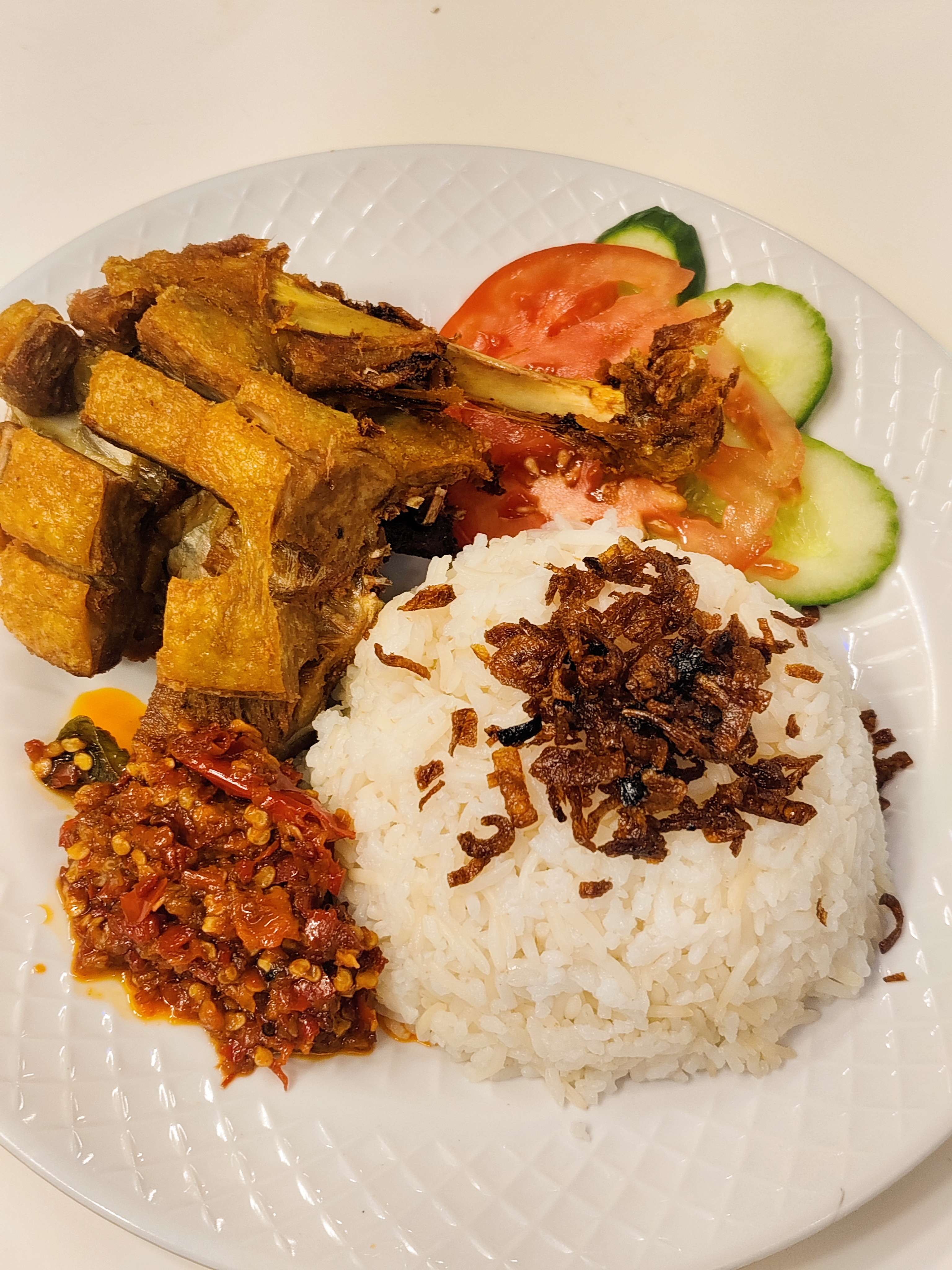Bebek Goreng